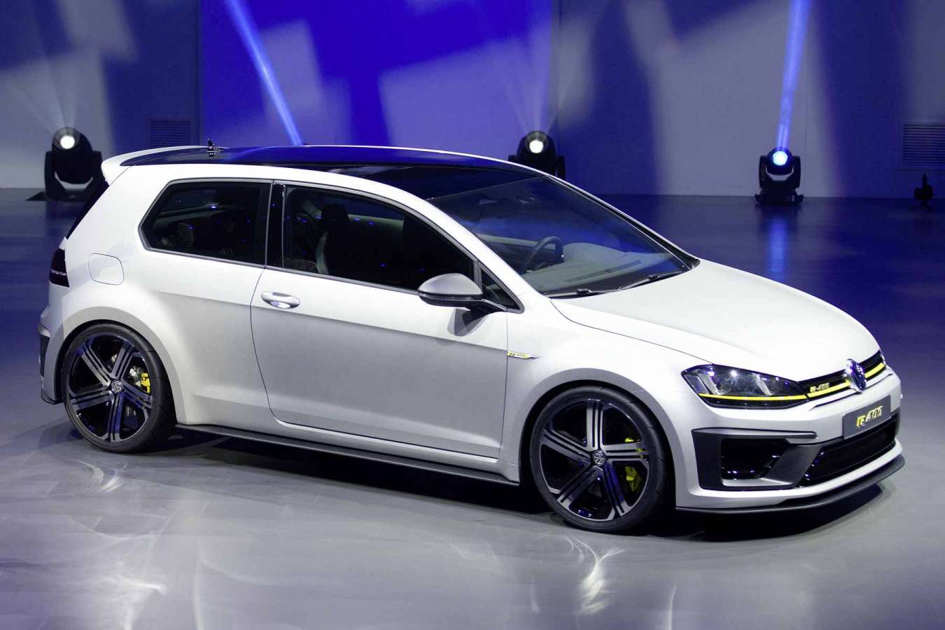 Reprogramiranje vozila Volkswagen Golf 2.0 TSI R 400 400