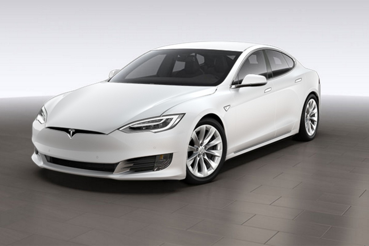 Reprogramiranje vozila Tesla Model S  75 320