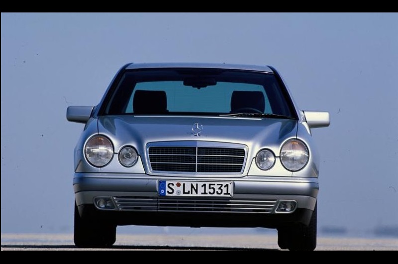 Reprogramiranje vozila Mercedes-Benz E 220 CDI 136