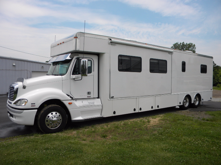 Reprogramiranje vozila Freightliner RV Chassis  6.7L 354