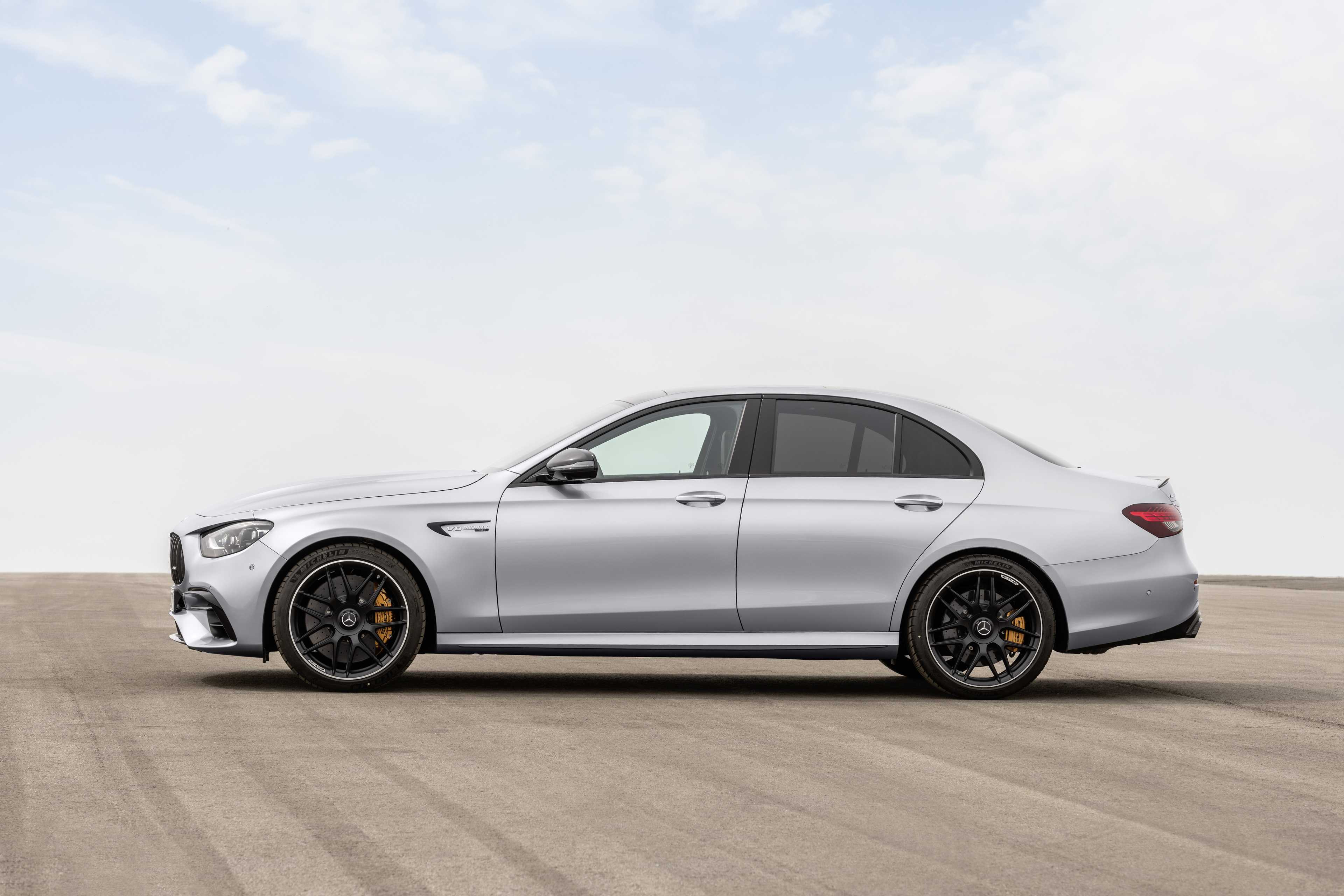 Reprogramiranje vozila Mercedes-Benz E 53 AMG MHEV 435