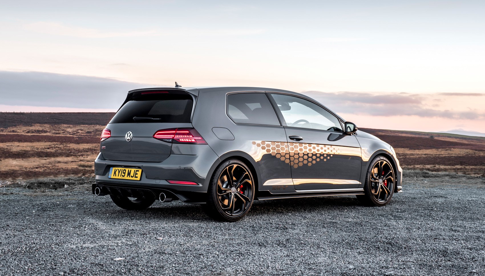 Reprogramiranje vozila Volkswagen Golf 2.0 TSI GTI TCR (GPF) 290