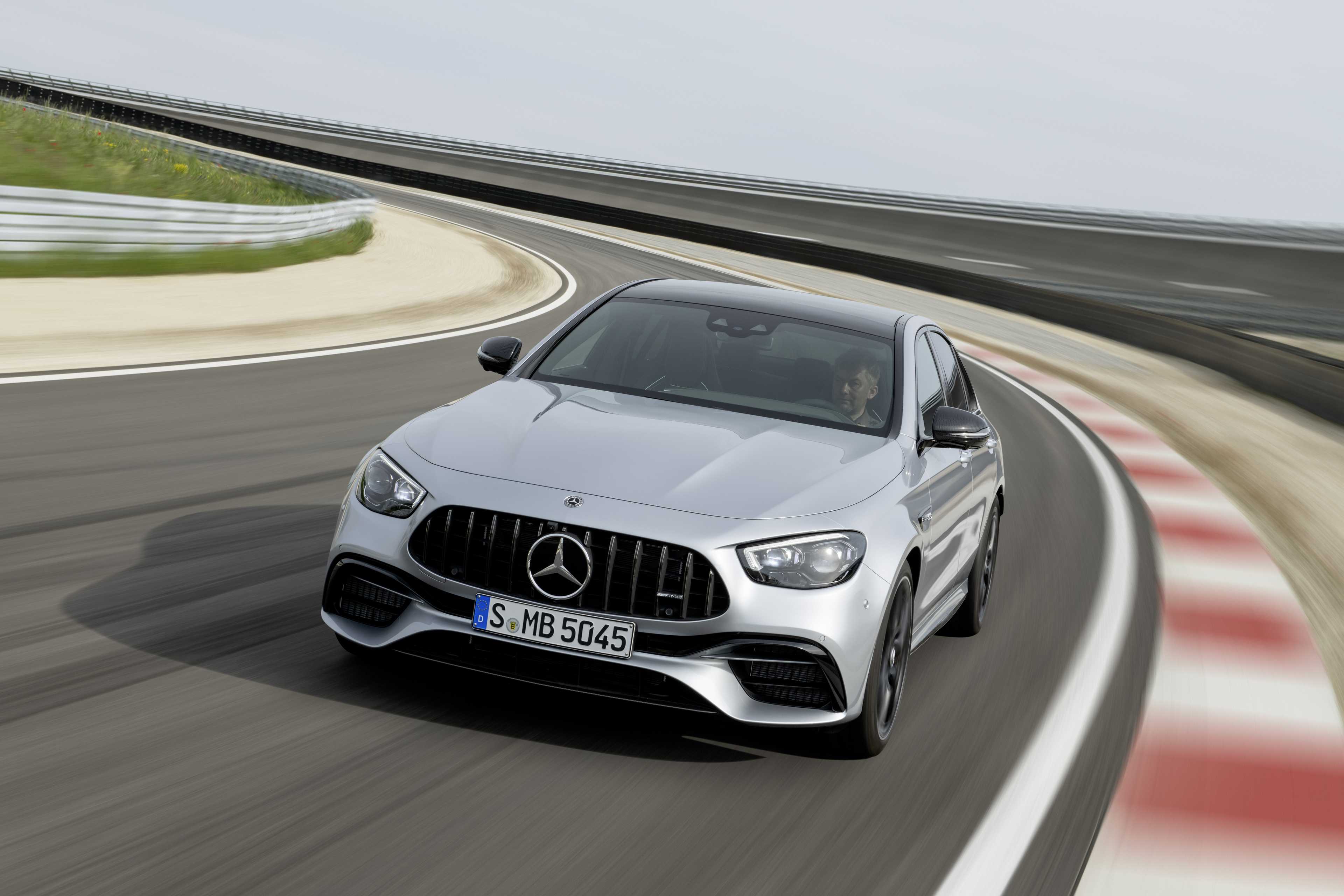 Reprogramiranje vozila Mercedes-Benz E 300 de  316
