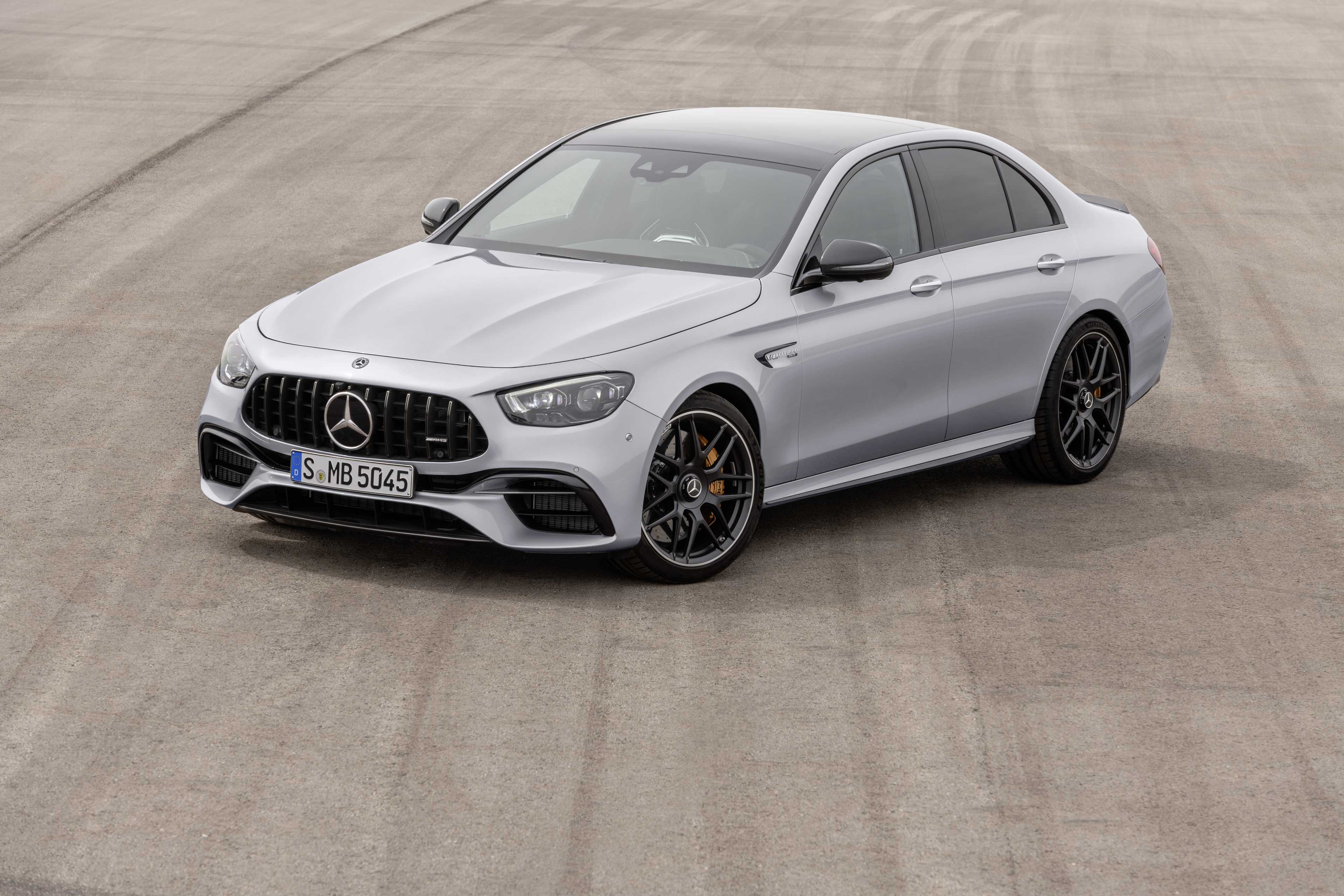 Reprogramiranje vozila Mercedes-Benz E 63 AMG 4MATIC+ 571