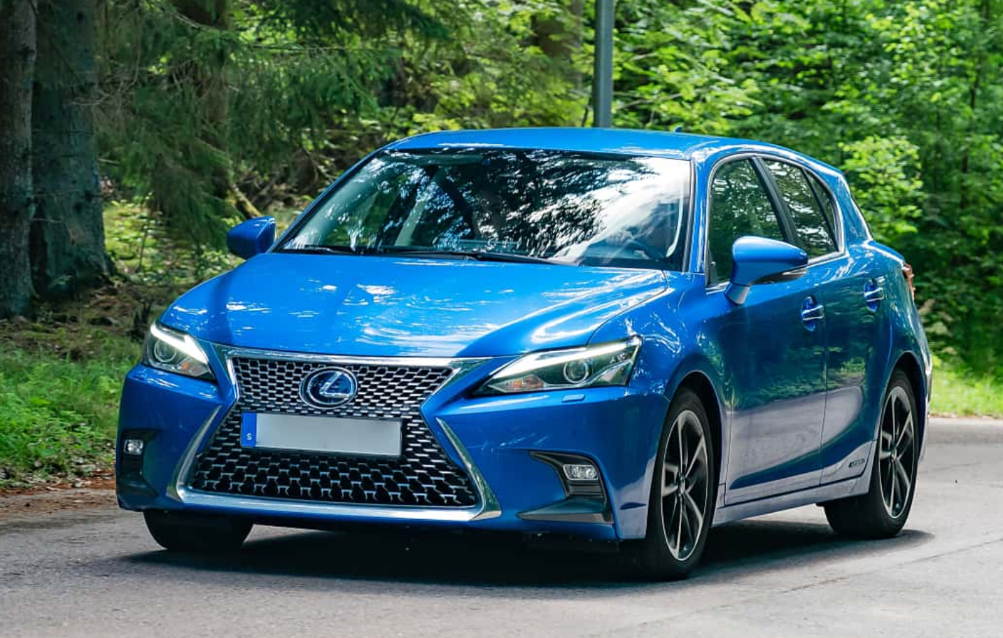 Reprogramiranje vozila Lexus CT 200 1.8 I4 Hybrid 136