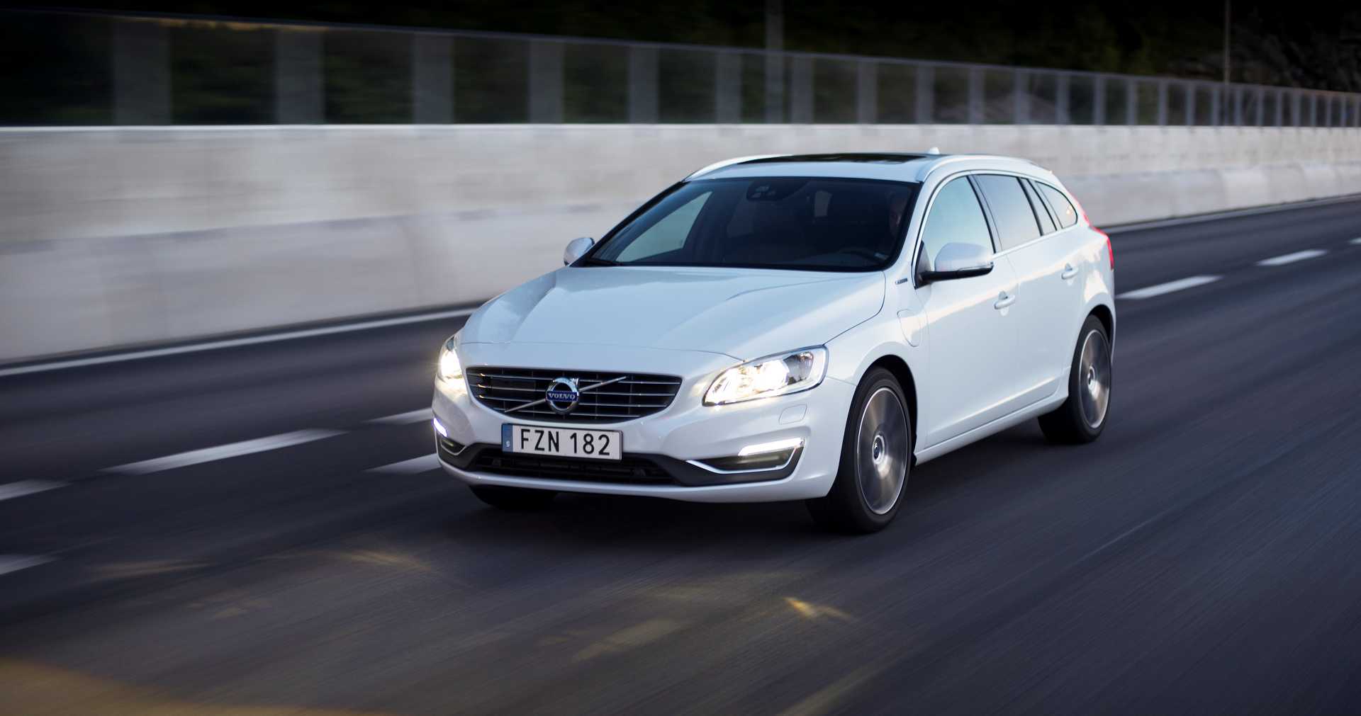 Reprogramiranje vozila Volvo V60 2.4 D6 AWD 280